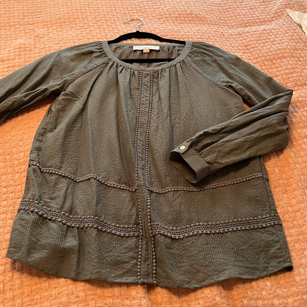 Green Loft long sleeved blouse size XS